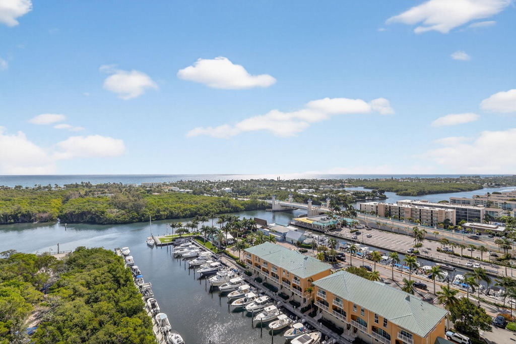 700 E Boynton Beach Boulevard - Photo 7