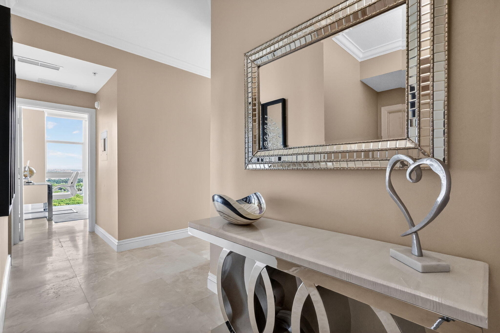 700 E Boynton Beach Boulevard - Photo 1
