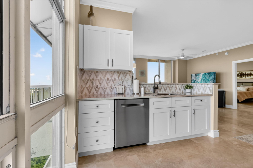 700 E Boynton Beach Boulevard - Photo 15