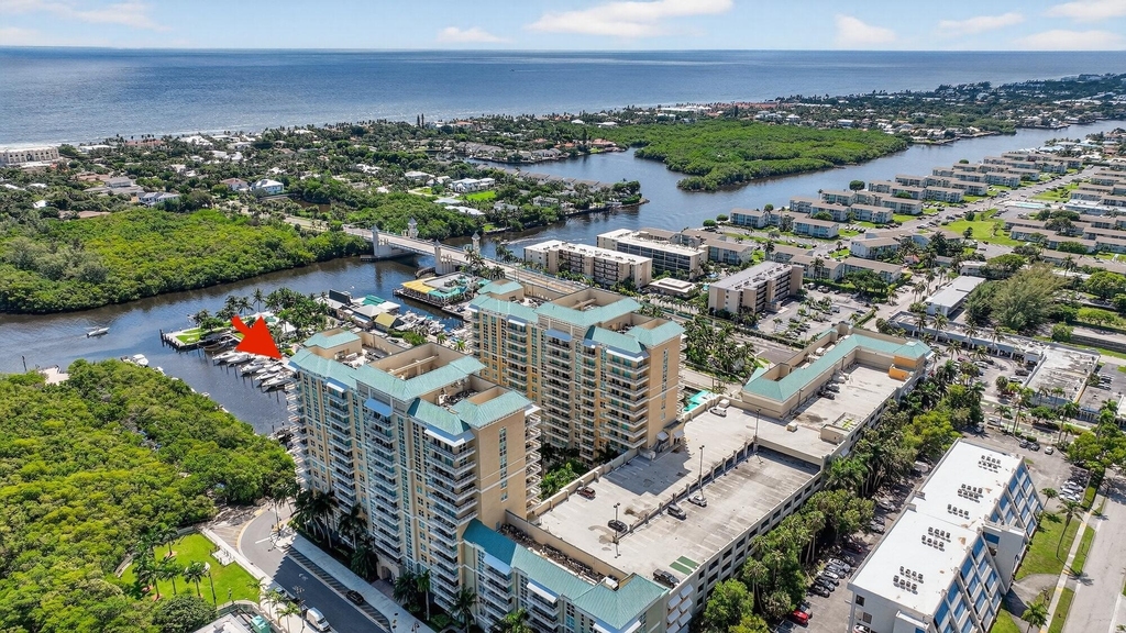 700 E Boynton Beach Boulevard - Photo 0