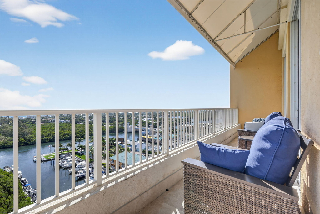 700 E Boynton Beach Boulevard - Photo 42