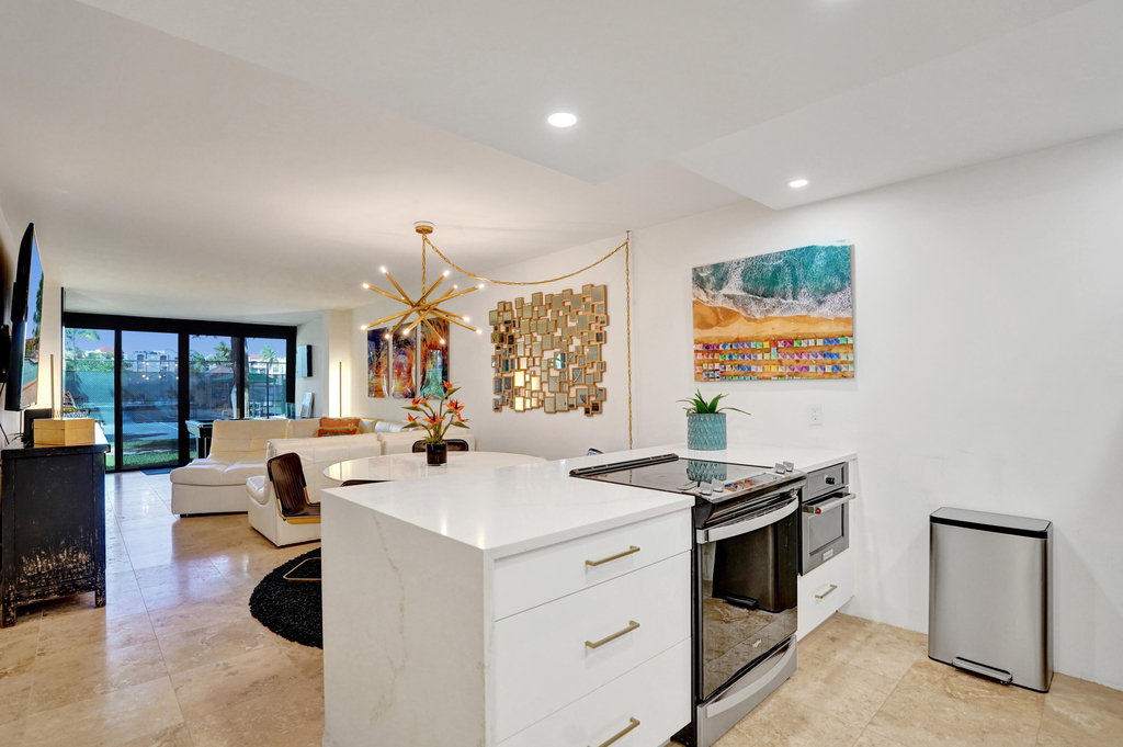 755 Dotterel Road - Photo 0