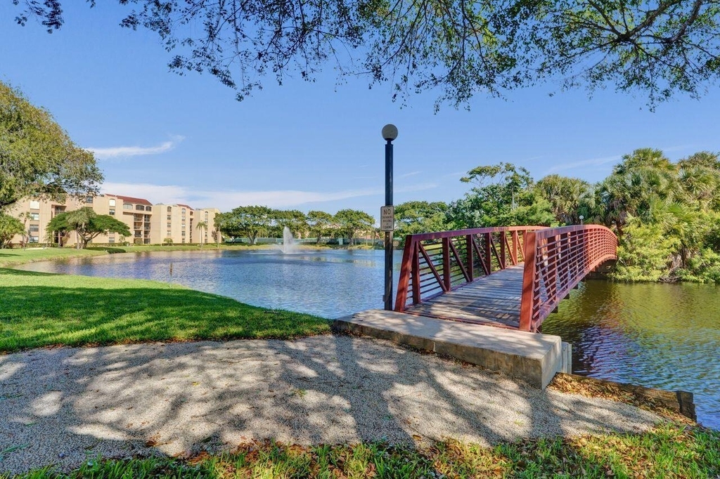 755 Dotterel Road - Photo 49