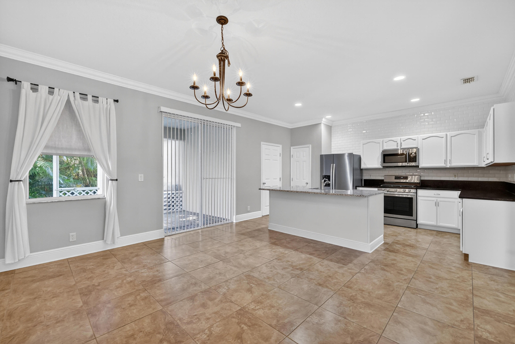 7865 15th Lane - Photo 10