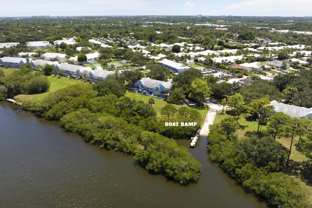 6375 Riverwalk Lane - Photo 29