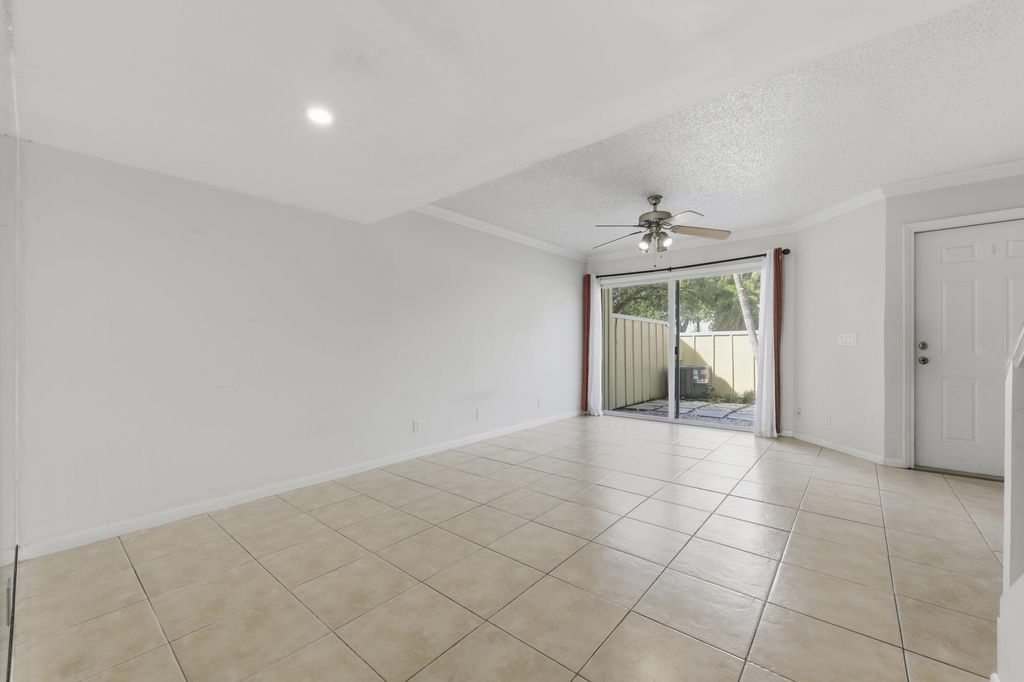 6375 Riverwalk Lane - Photo 6