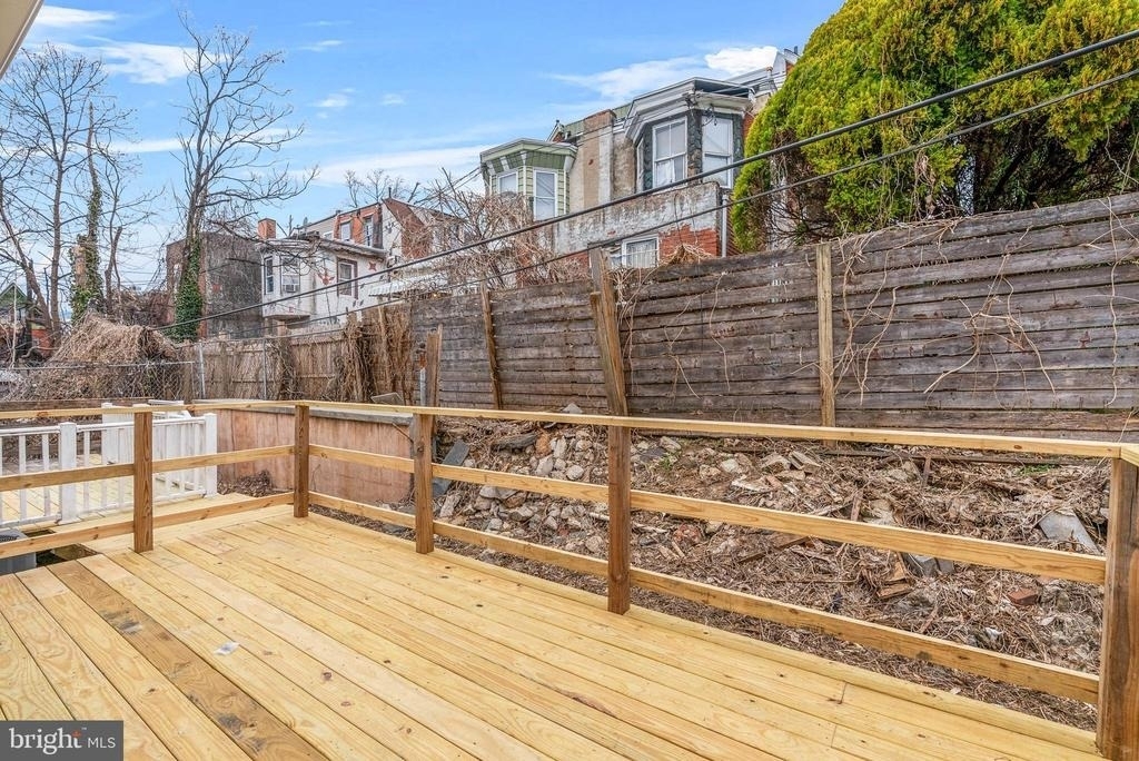 5431 Stewart Street - Photo 17