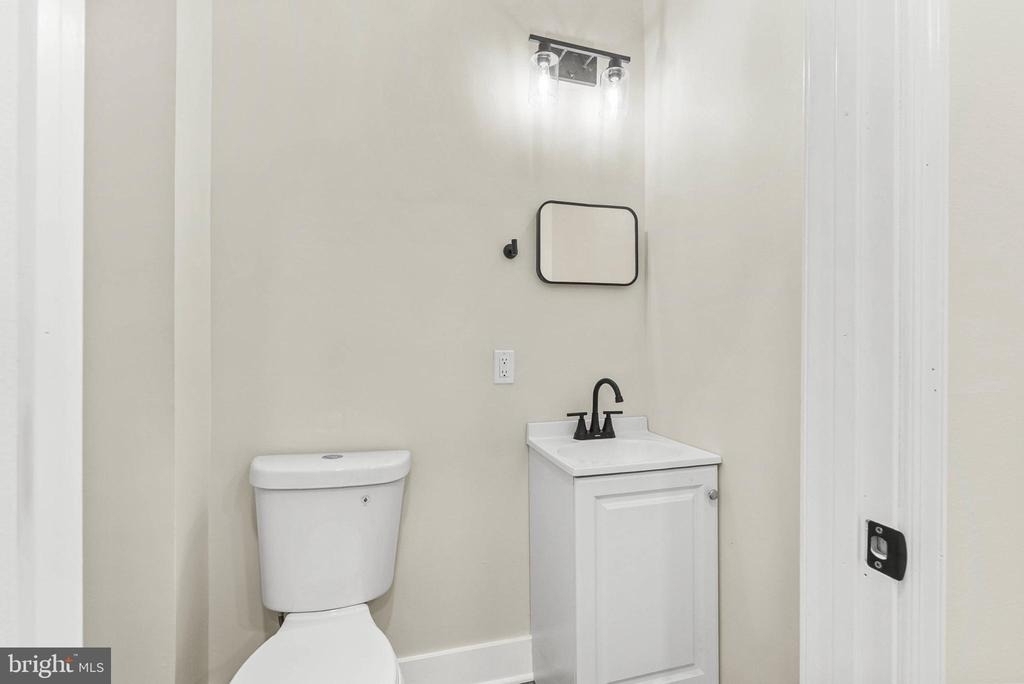 5431 Stewart Street - Photo 16