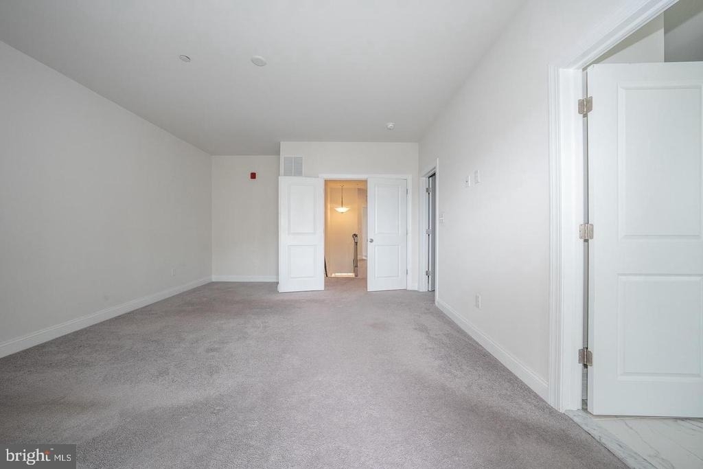 220 Charles Ellis Drive - Photo 22