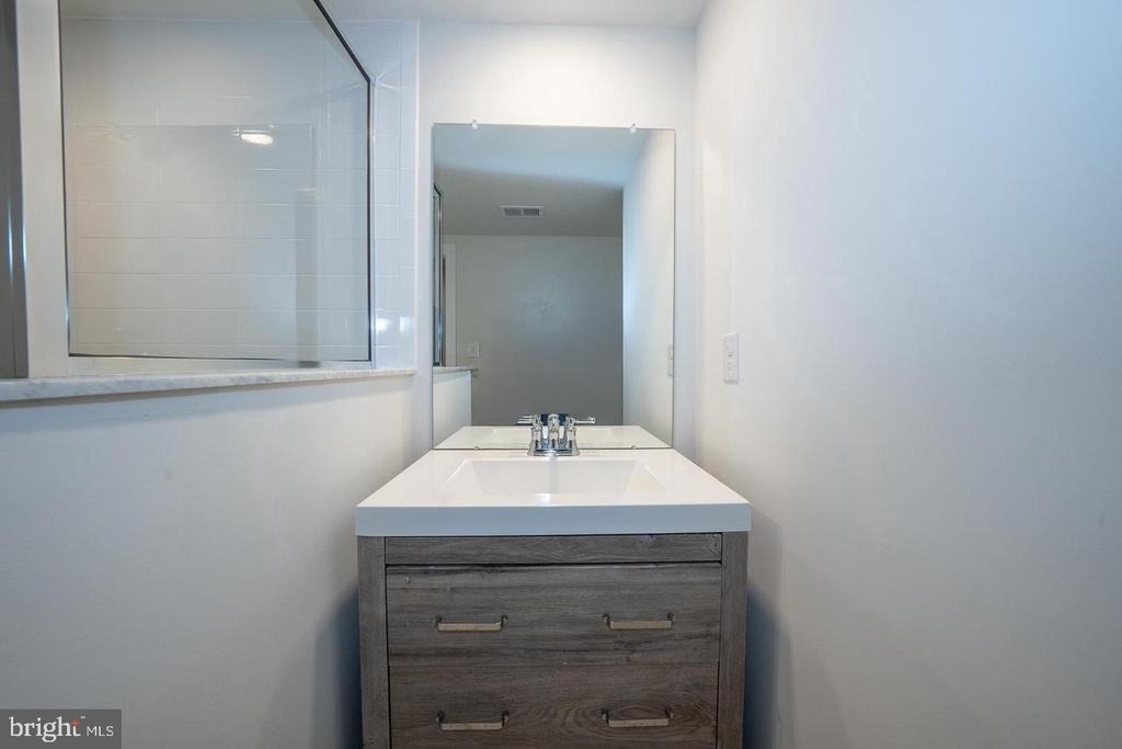 220 Charles Ellis Drive - Photo 52