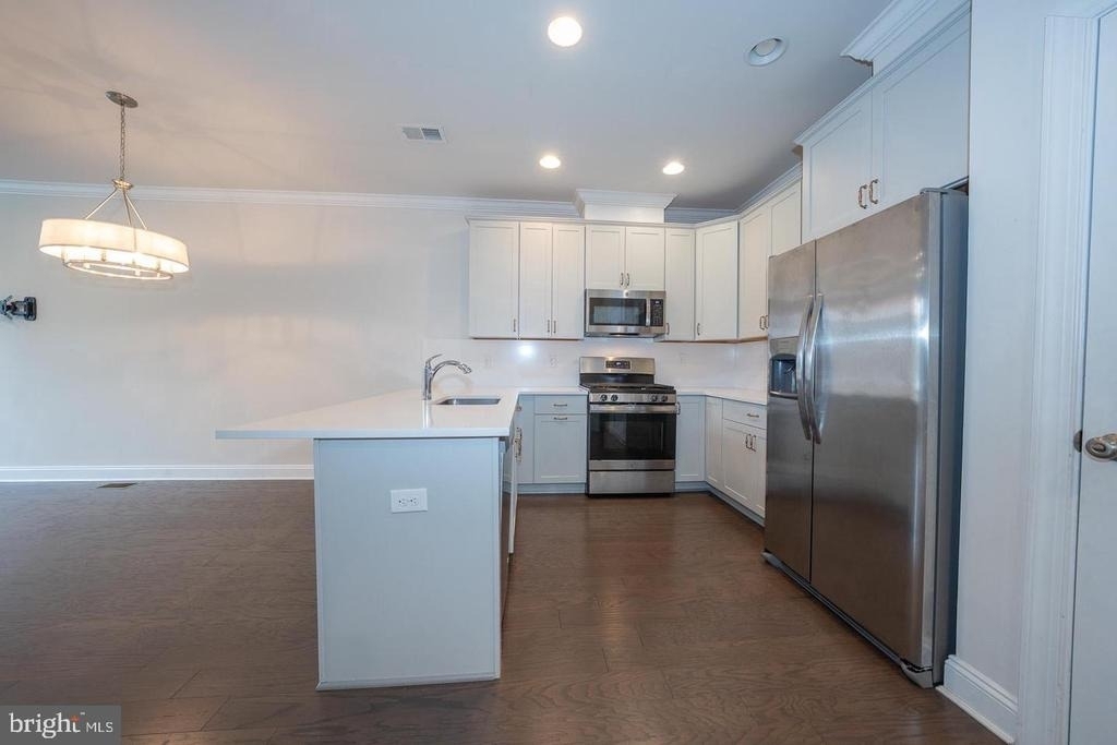 220 Charles Ellis Drive - Photo 13
