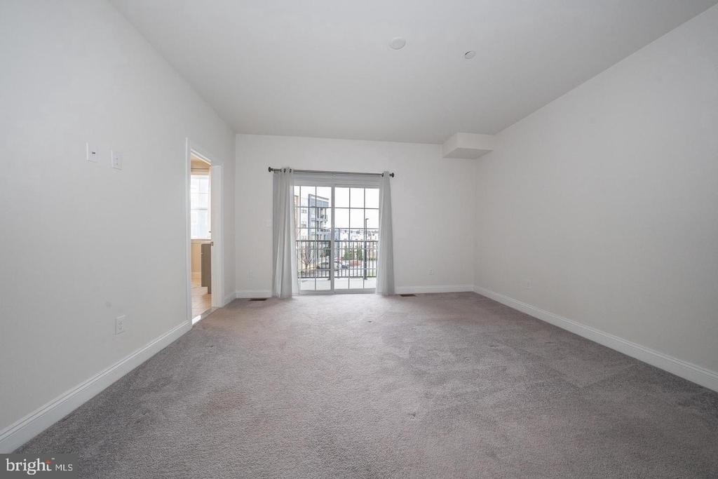 220 Charles Ellis Drive - Photo 21