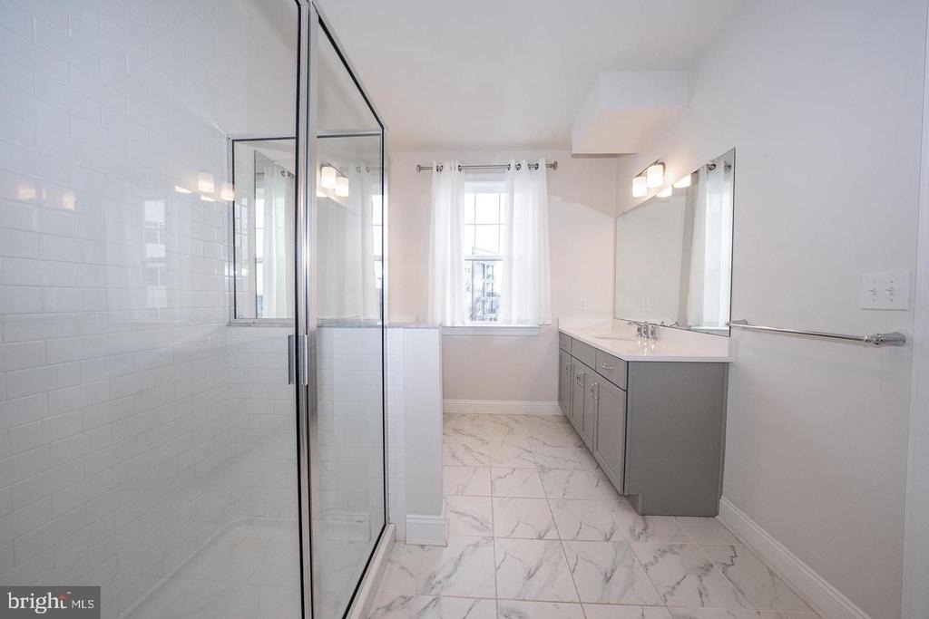 220 Charles Ellis Drive - Photo 24