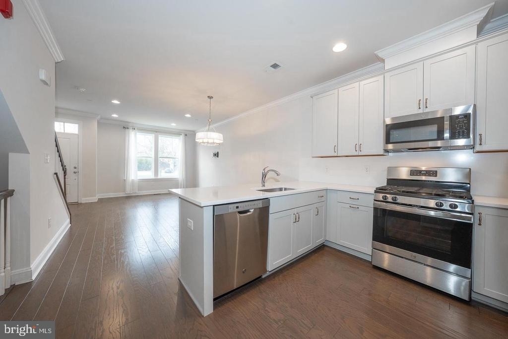 220 Charles Ellis Drive - Photo 12