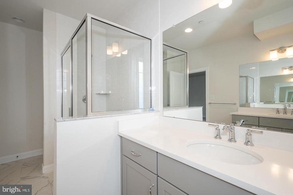 220 Charles Ellis Drive - Photo 27