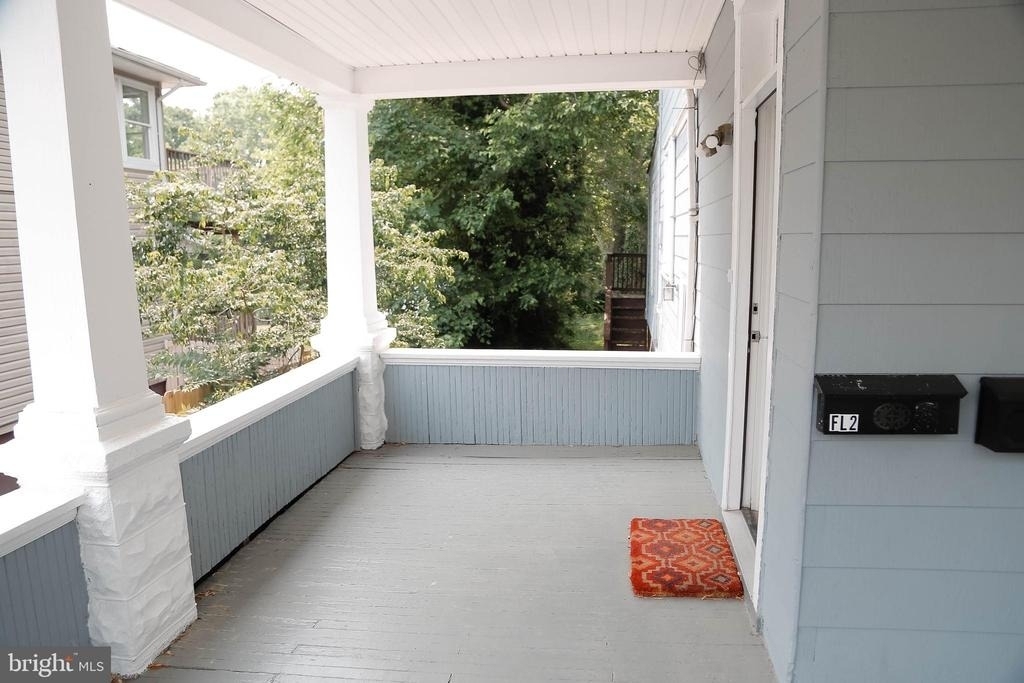 3021 Glenmore Avenue - Photo 1