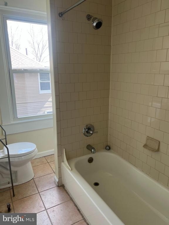 3021 Glenmore Avenue - Photo 7