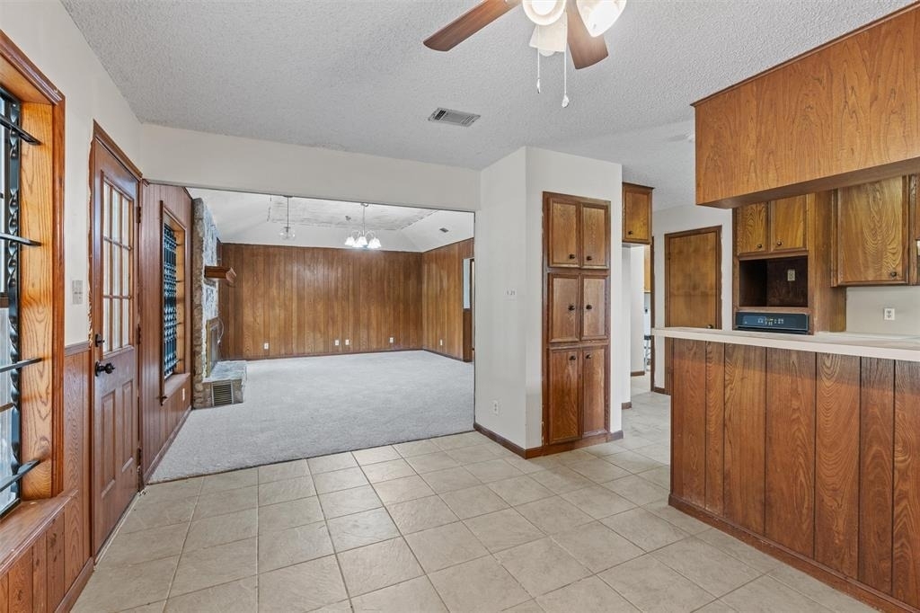 3809 Kelly Ln - Photo 3