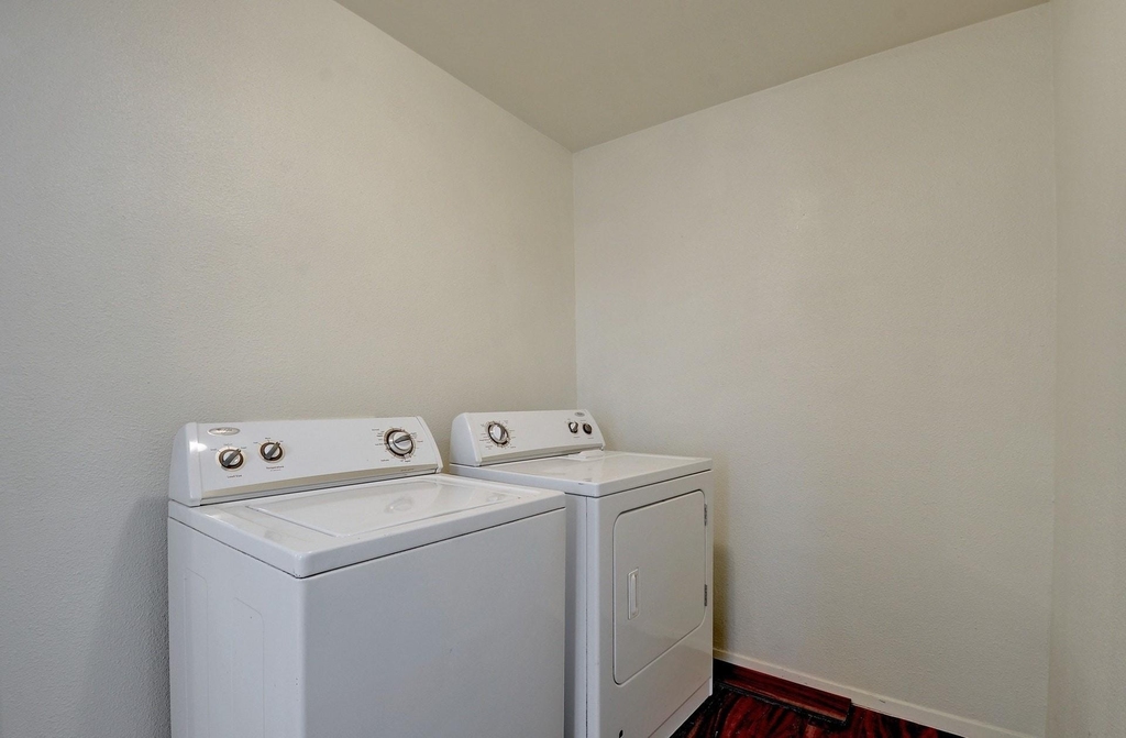 129 Coleman St - Photo 16