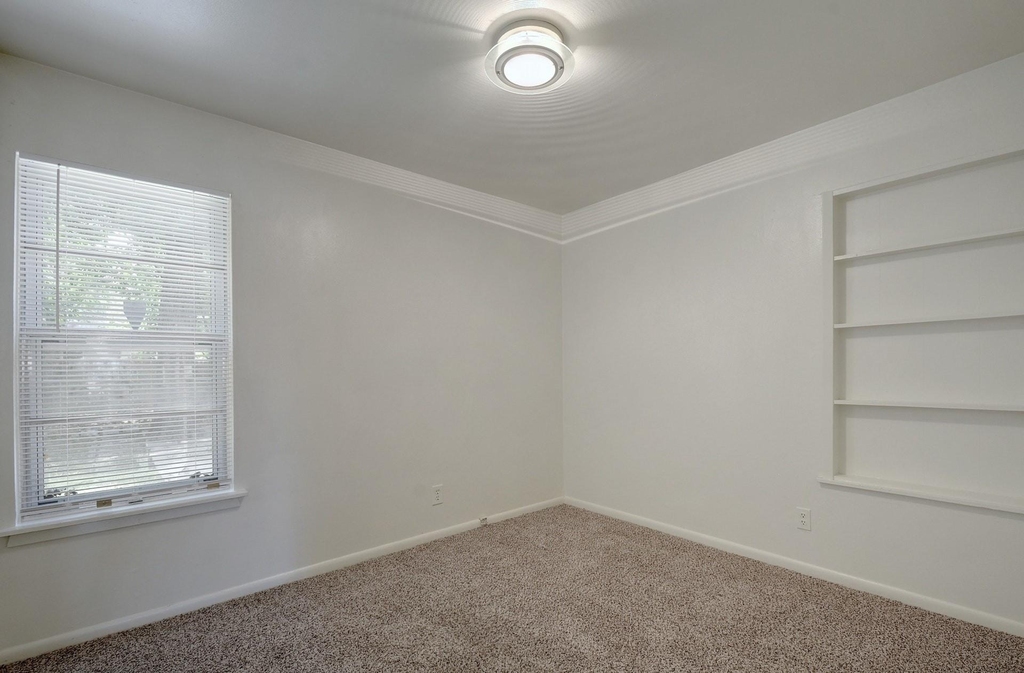 129 Coleman St - Photo 13