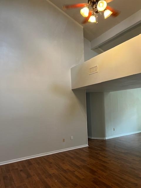 1201 Hazelton St - Photo 2