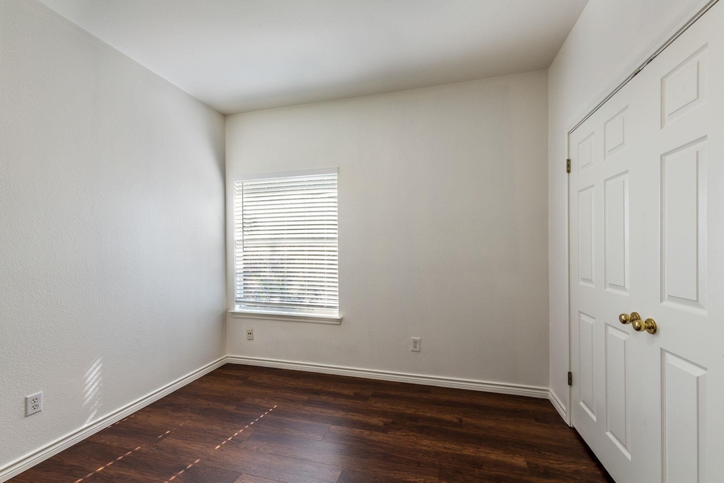 8708 Weiser Dr - Photo 19