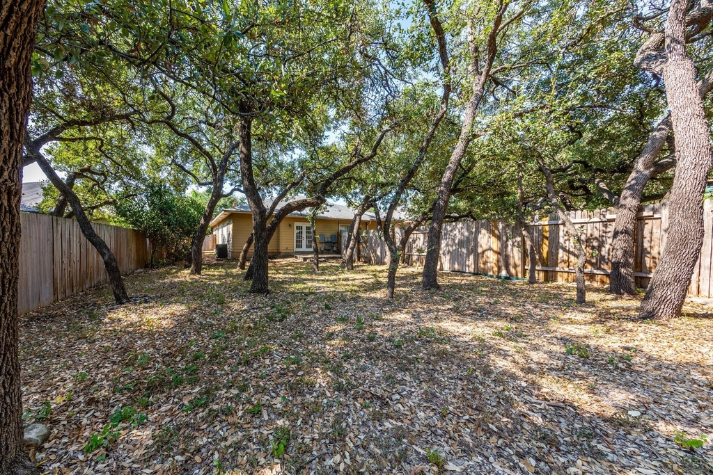 8708 Weiser Dr - Photo 3