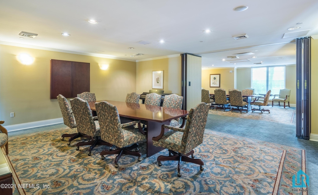 400 E Bay Street - Photo 34