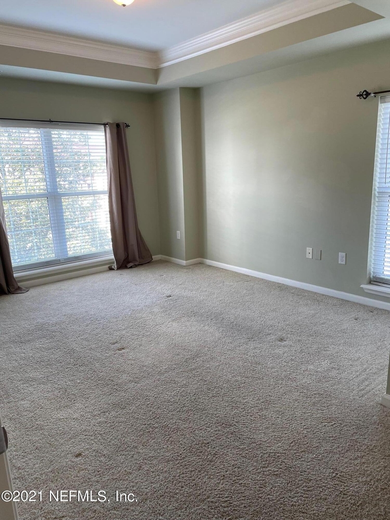 400 E Bay Street - Photo 22