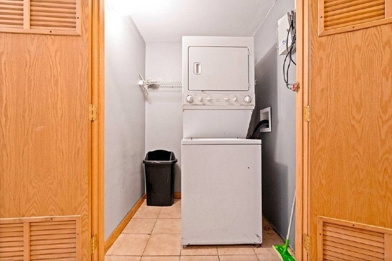 5848 S Prairie Avenue - Photo 13