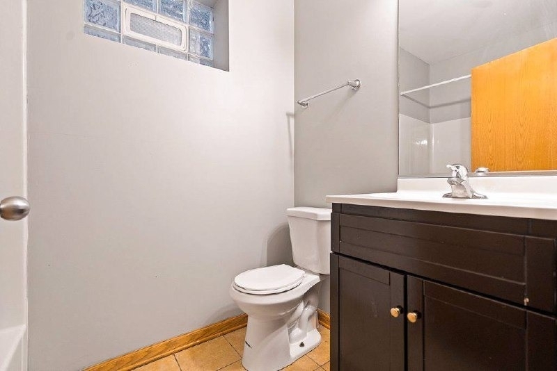 5848 S Prairie Avenue - Photo 14
