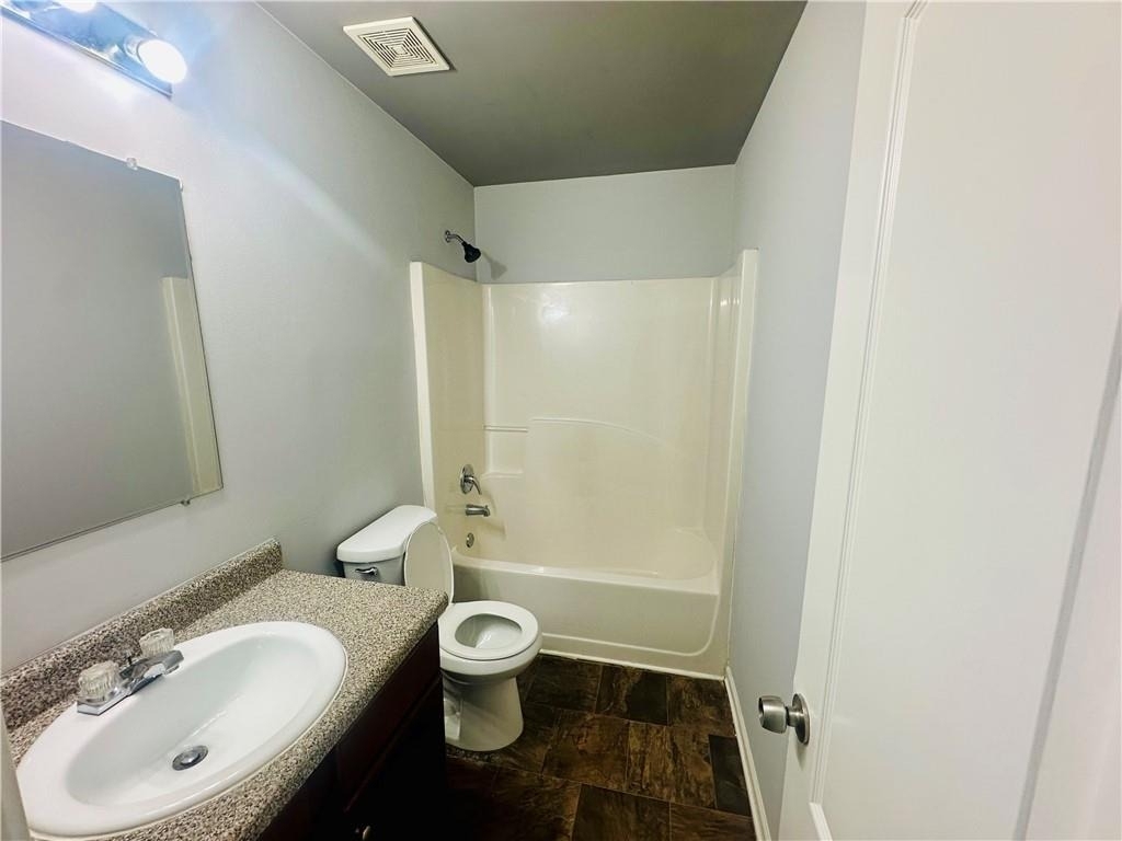 6078 Oak Bend Court - Photo 18