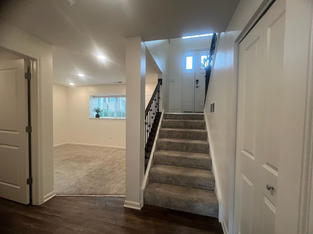 285 Lakeshore Drive - Photo 21