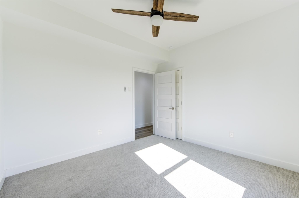 21201 Scissor Tail Lane - Photo 35