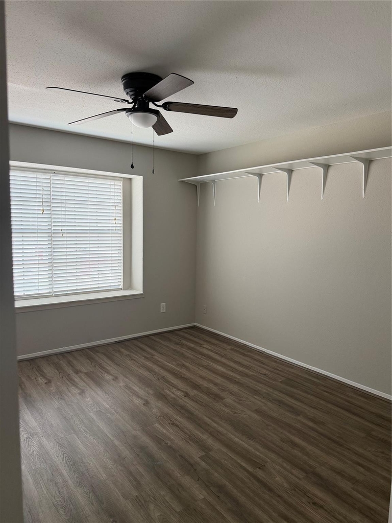 4444 Victory Drive - Photo 13