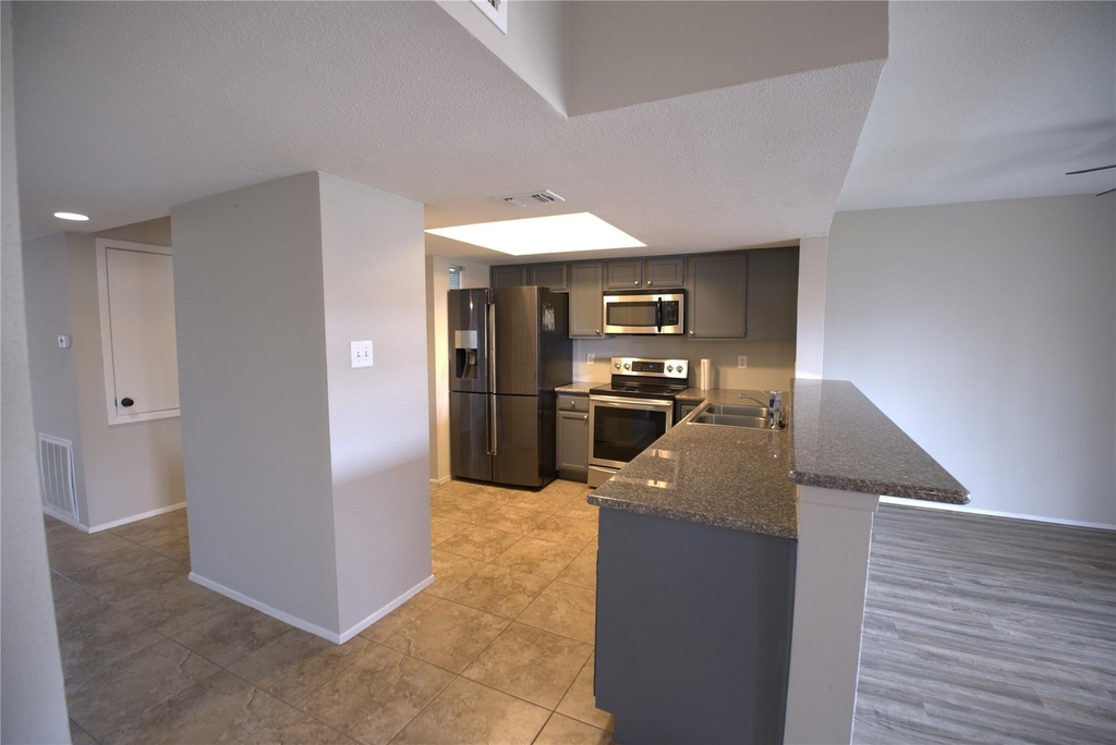 4444 Victory Drive - Photo 1