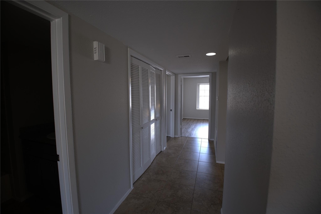 4444 Victory Drive - Photo 15