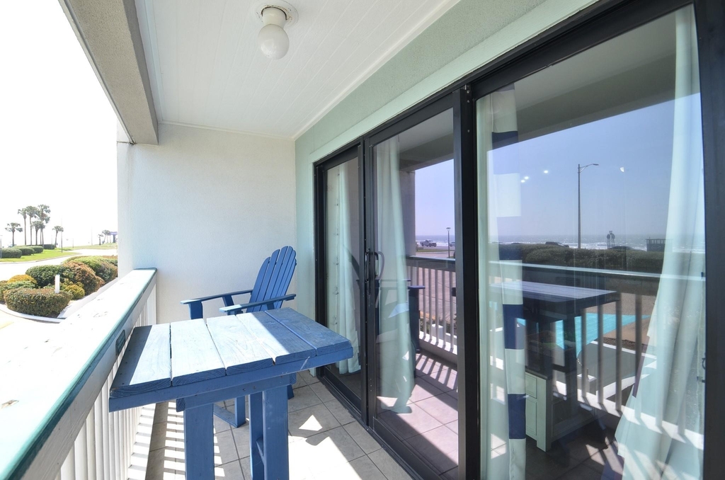 6102 Seawall Boulevard - Photo 1