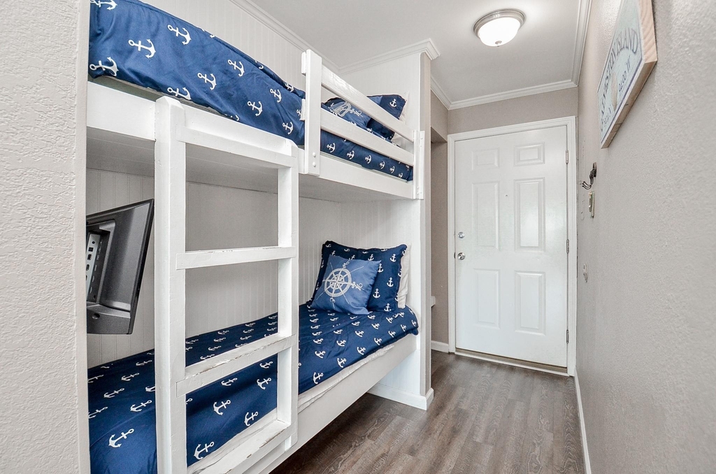 6102 Seawall Boulevard - Photo 17