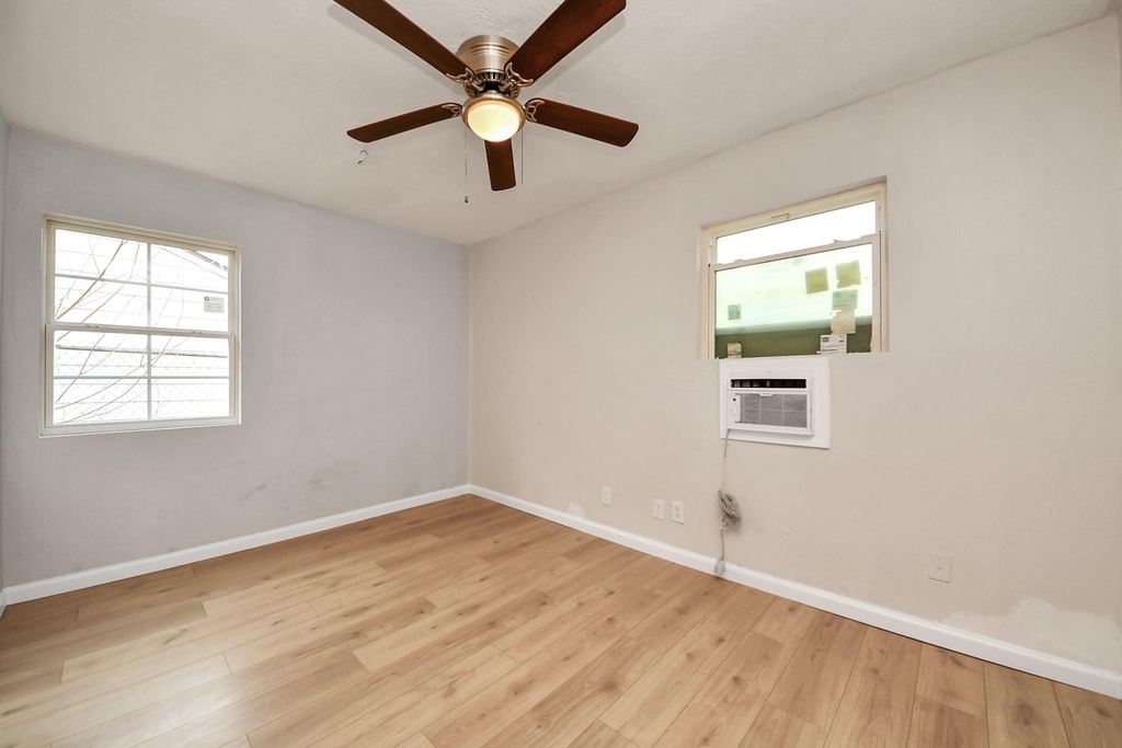 10506 Sierra Drive - Photo 25