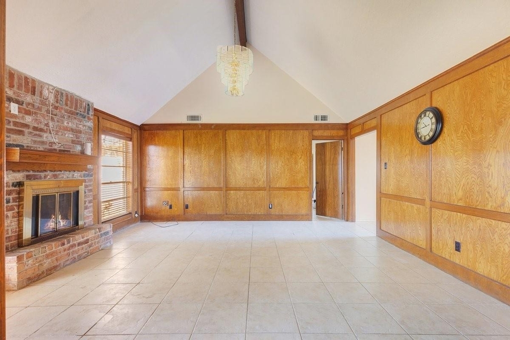 1006 Bolton Drive - Photo 6