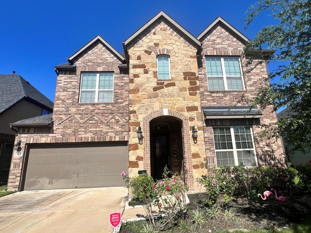 5231 Pickford Grove - Photo 1