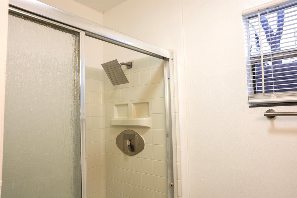 10 Jenkins Street - Photo 3