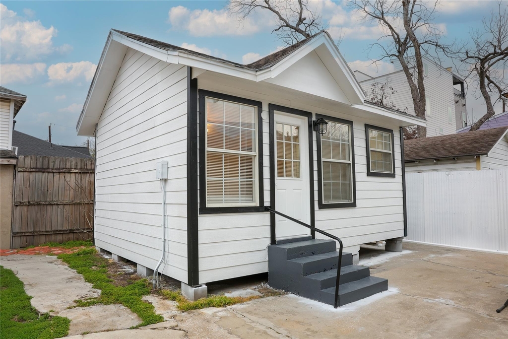 10 Jenkins Street - Photo 0