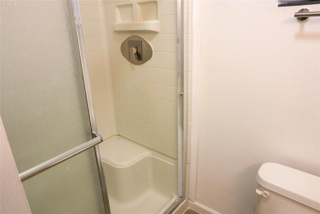10 Jenkins Street - Photo 2
