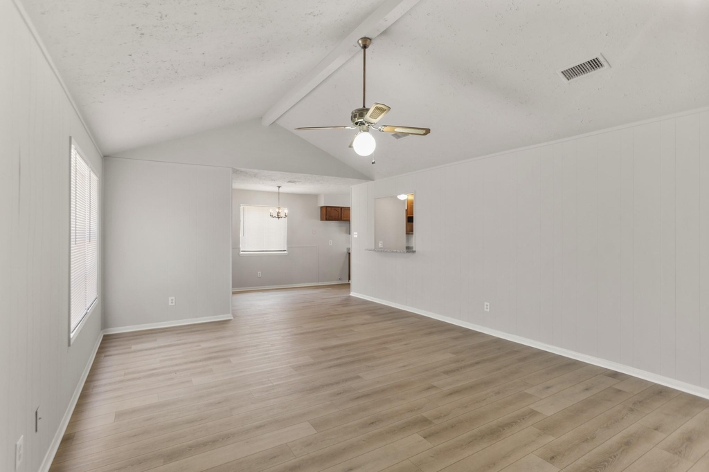 2035 Lexington Woods Drive - Photo 7