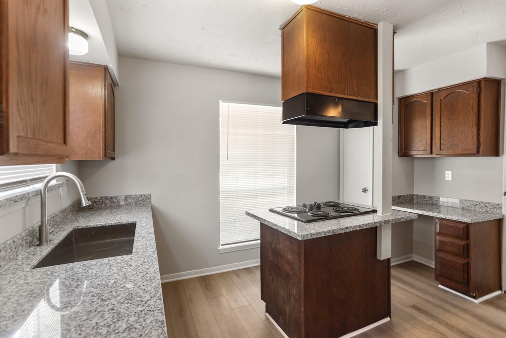 2035 Lexington Woods Drive - Photo 1