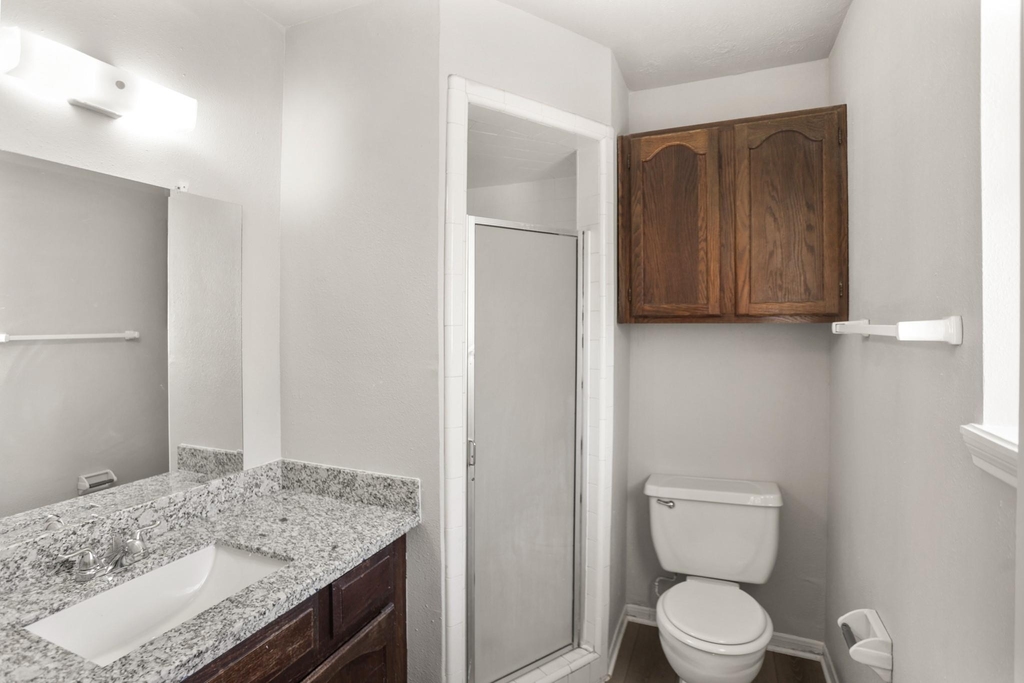 2035 Lexington Woods Drive - Photo 10