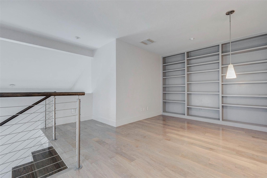 1222 Marconi Street - Photo 18