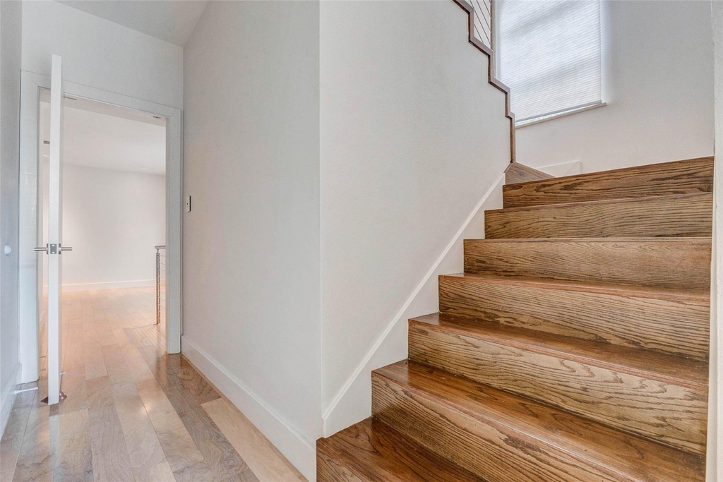 1222 Marconi Street - Photo 17